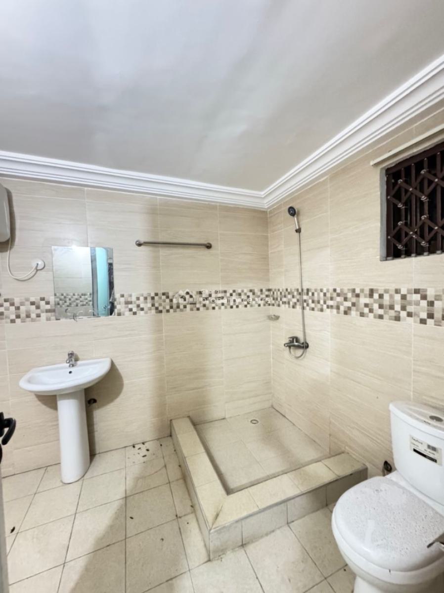 4 Bedrooms House with Bq, Tse Addo, Accra, Semi-detached Duplex for Rent