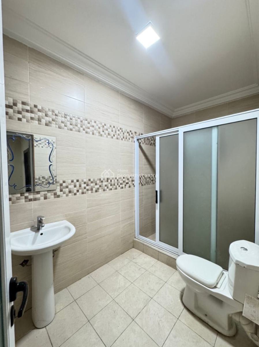4 Bedrooms House with Bq, Tse Addo, Accra, Semi-detached Duplex for Rent