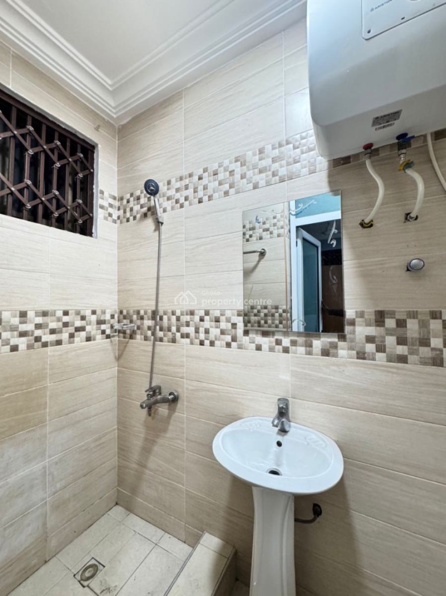 4 Bedrooms House with Bq, Tse Addo, Accra, Semi-detached Duplex for Rent