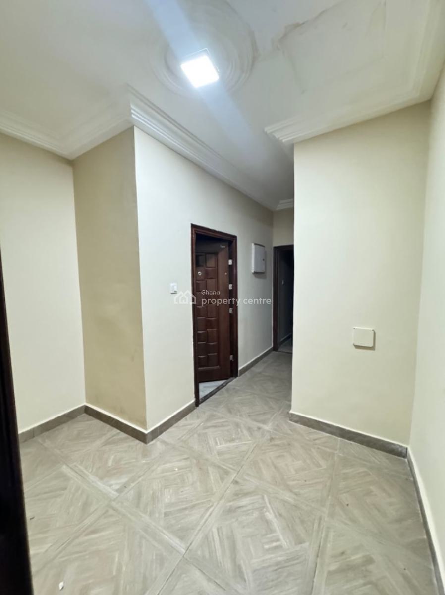 4 Bedrooms House with Bq, Tse Addo, Accra, Semi-detached Duplex for Rent