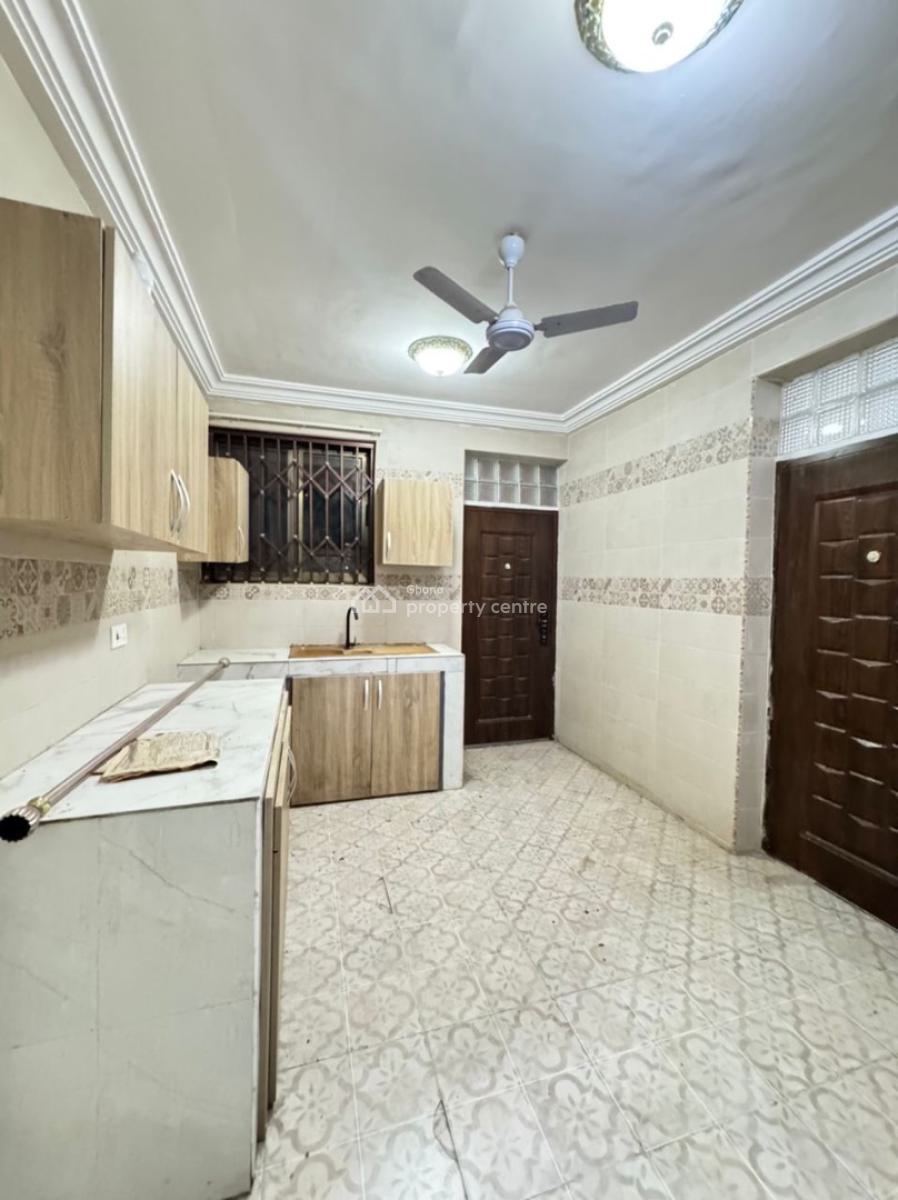 4 Bedrooms House with Bq, Tse Addo, Accra, Semi-detached Duplex for Rent