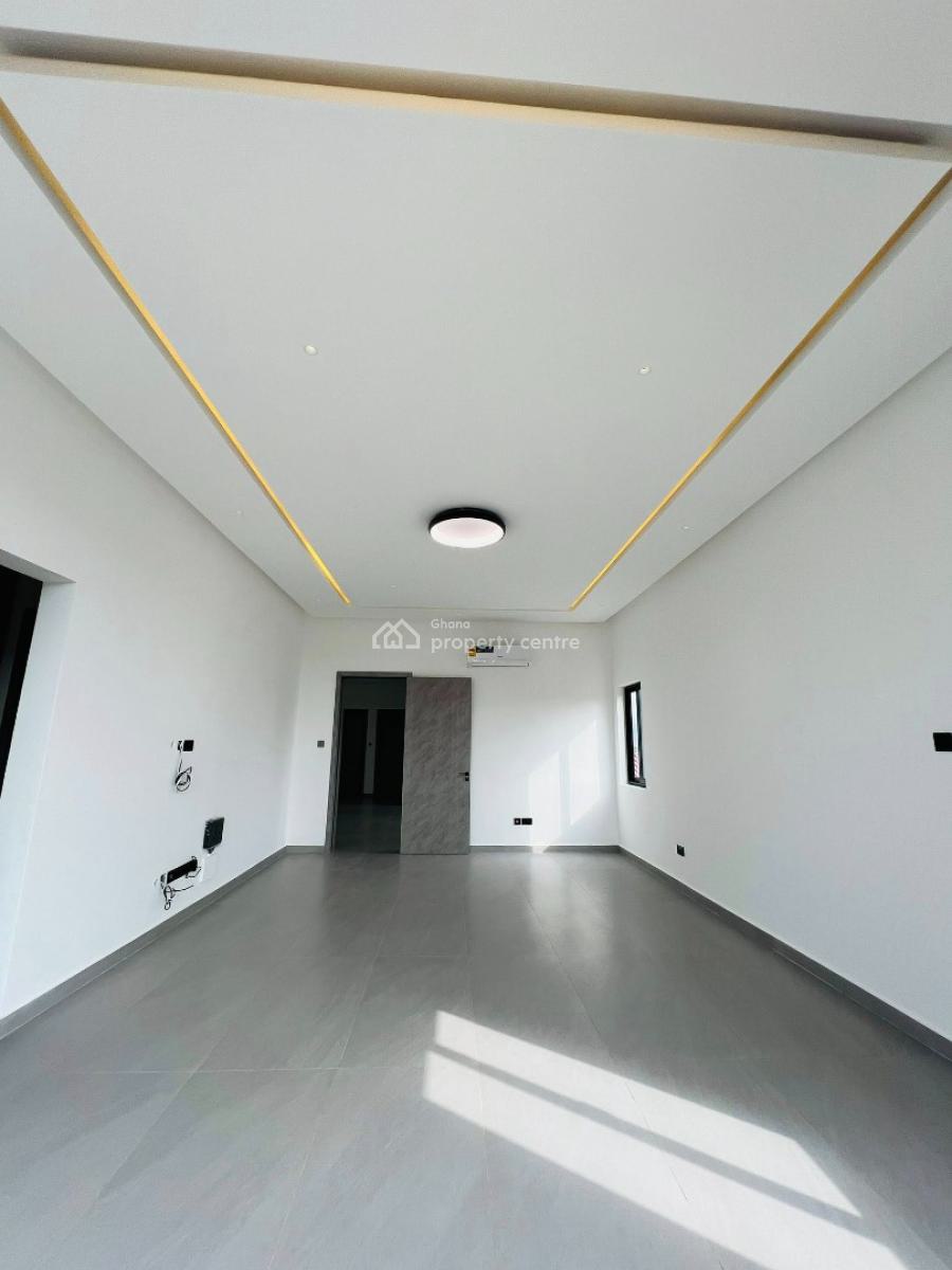 Executive 4 Bedrooms, Oyarifa, La Nkwantanang Madina Municipal, Accra, House for Sale
