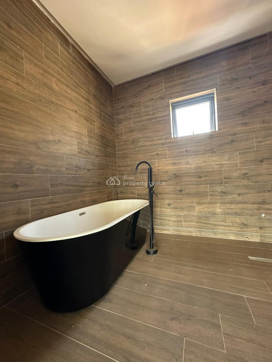 Executive 4 Bedrooms, Ashaley Botwe, Adenta Municipal, Accra, House for Sale