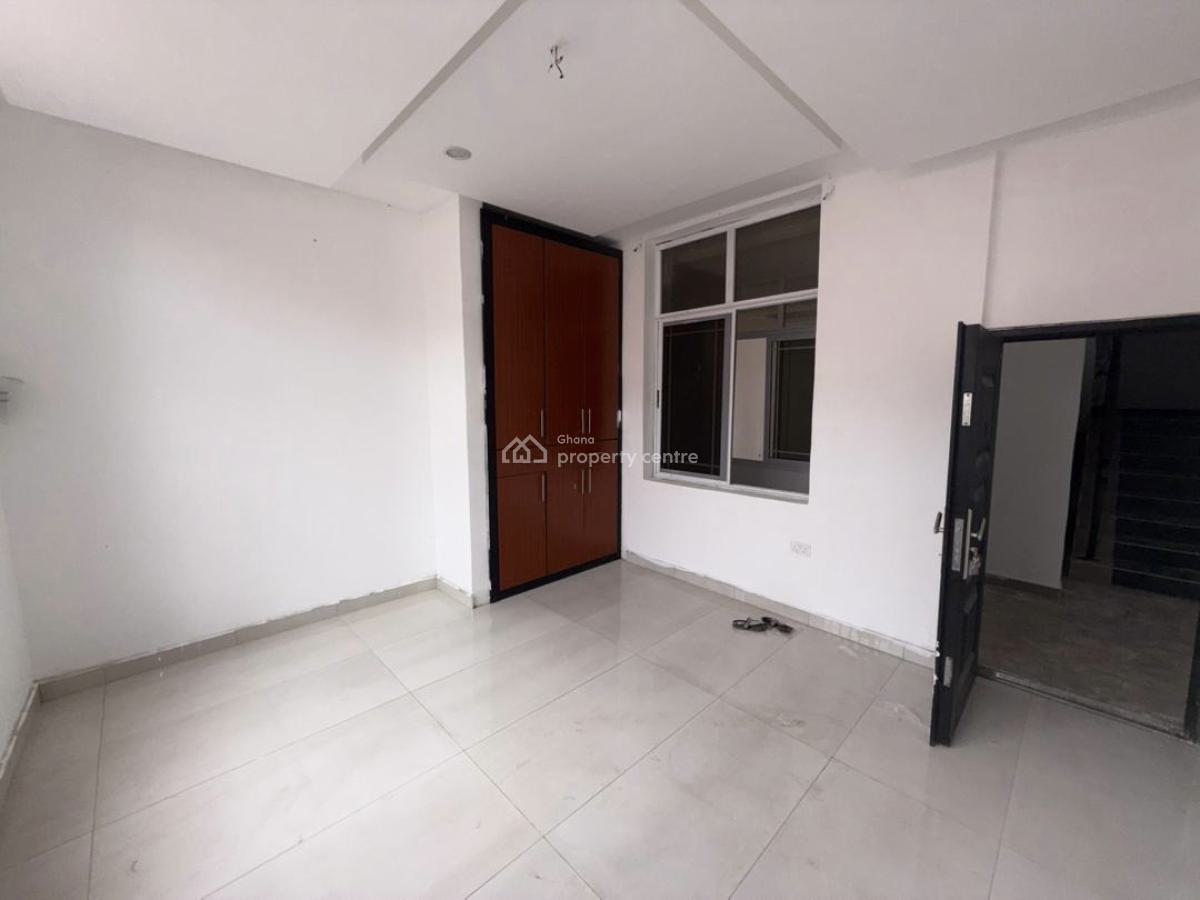 5 Bedrooms at Ablekuma Rocky, Rocky, Ablekuma South, Accra Metropolitan, Accra, Detached Duplex for Rent