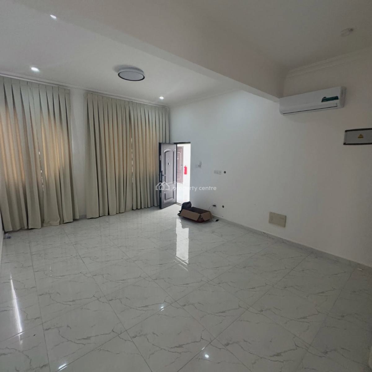 Executive Semi-furnished 2 Bedroom, Tse Addo, Accra, Apartment for Rent