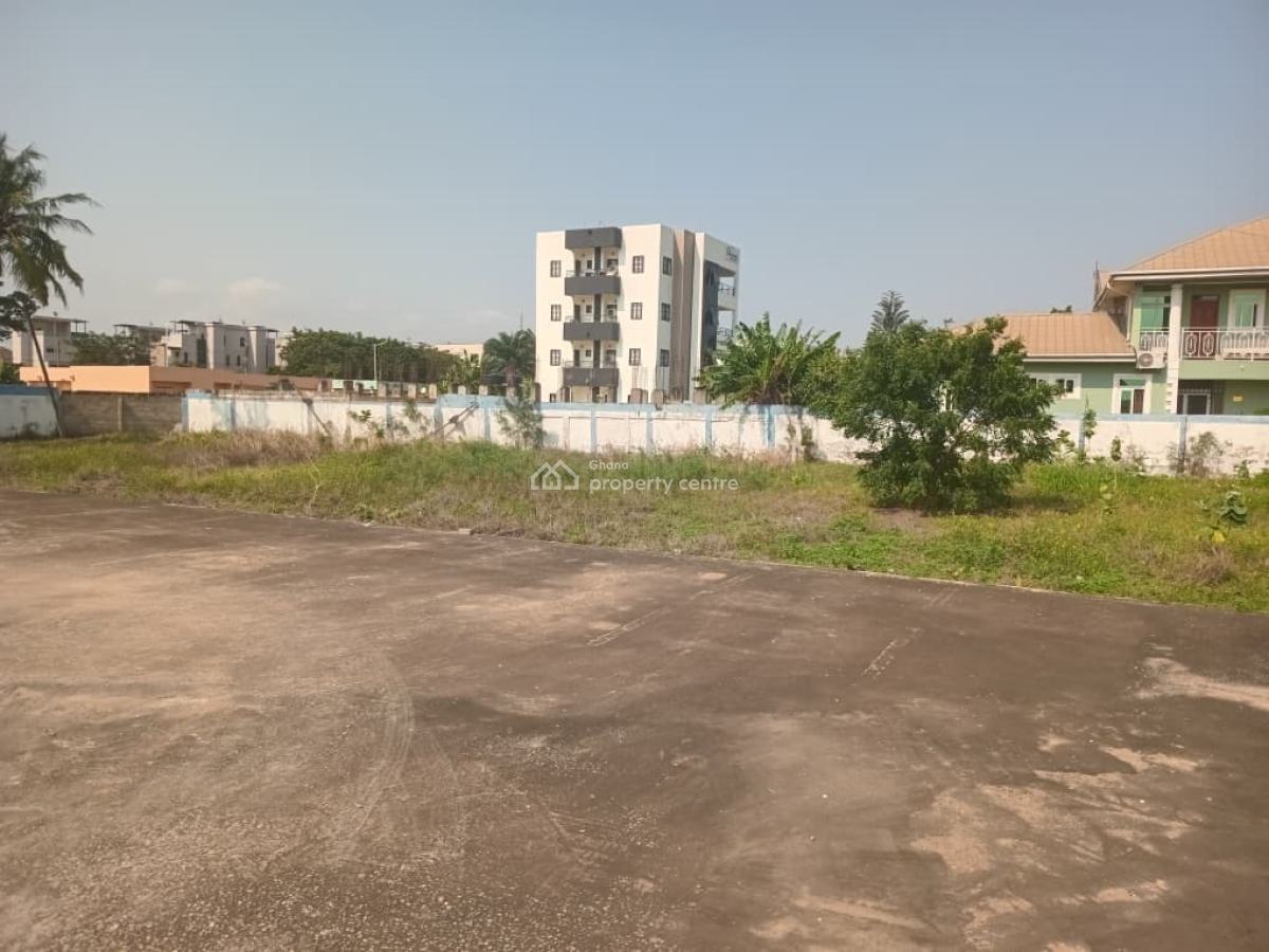 Ridge 3 and Half Plot, Ridge, North Ridge, Accra, Mixed-use Land for Sale