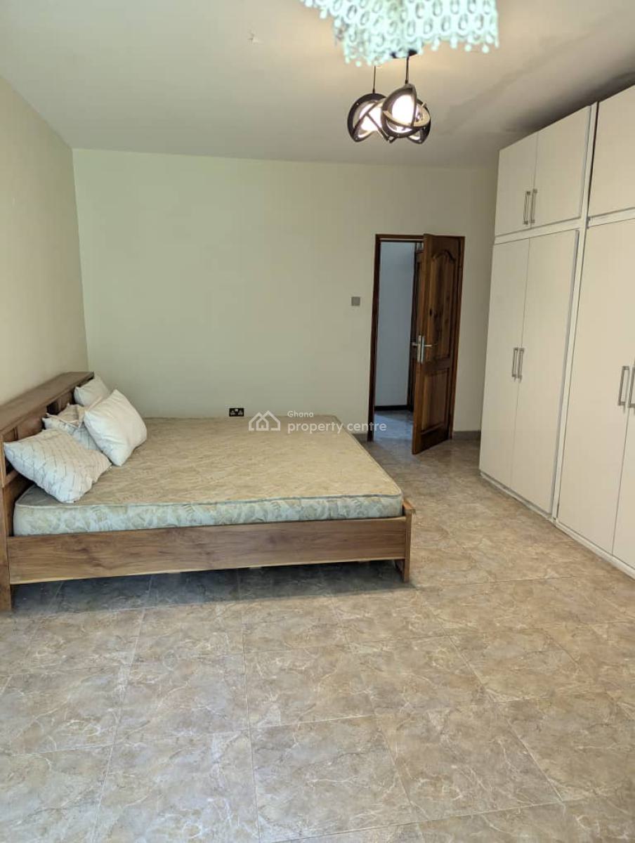 Executive 8 Bedroom, Cantonments, Accra, House for Rent