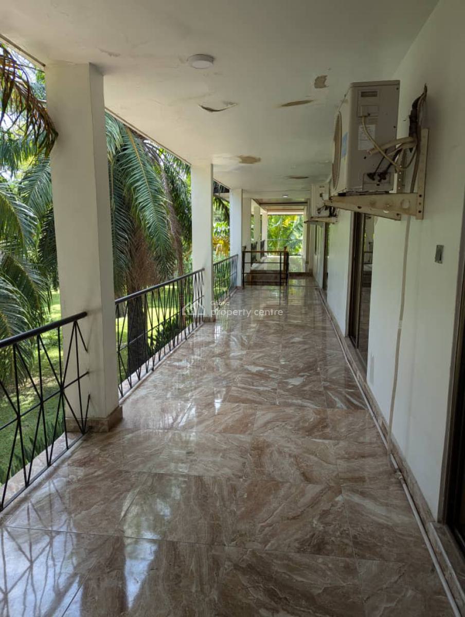 Executive 8 Bedroom, Cantonments, Accra, House for Rent