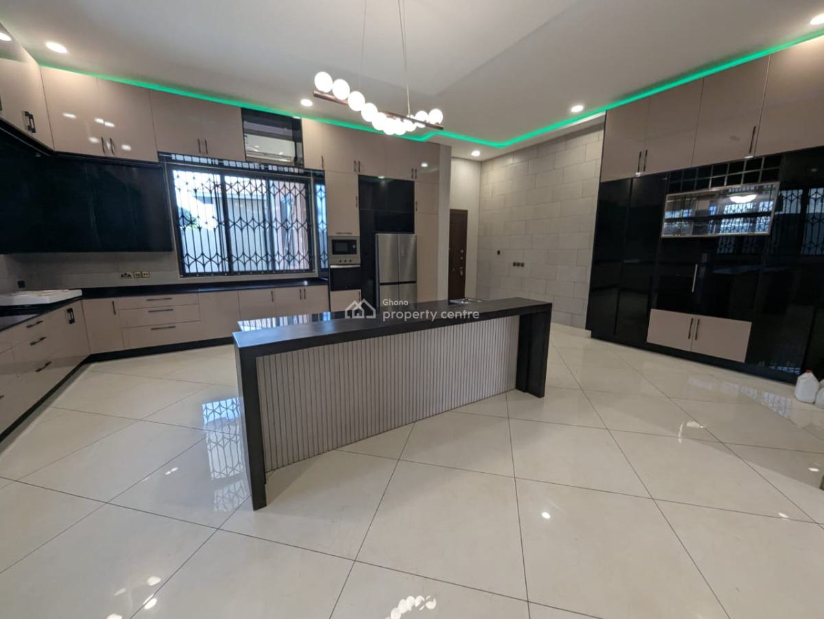 Executive Gated Community Newly Built All Ensuite 5 Bedroom, East Airport, Airport Residential Area, Accra, House for Sale