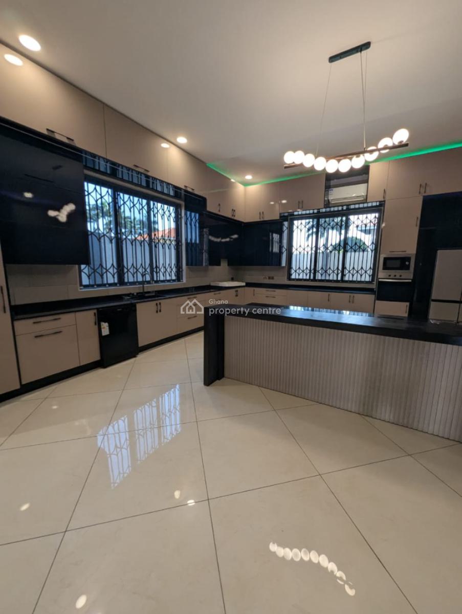Executive Gated Community Newly Built All Ensuite 5 Bedroom, East Airport, Airport Residential Area, Accra, House for Sale