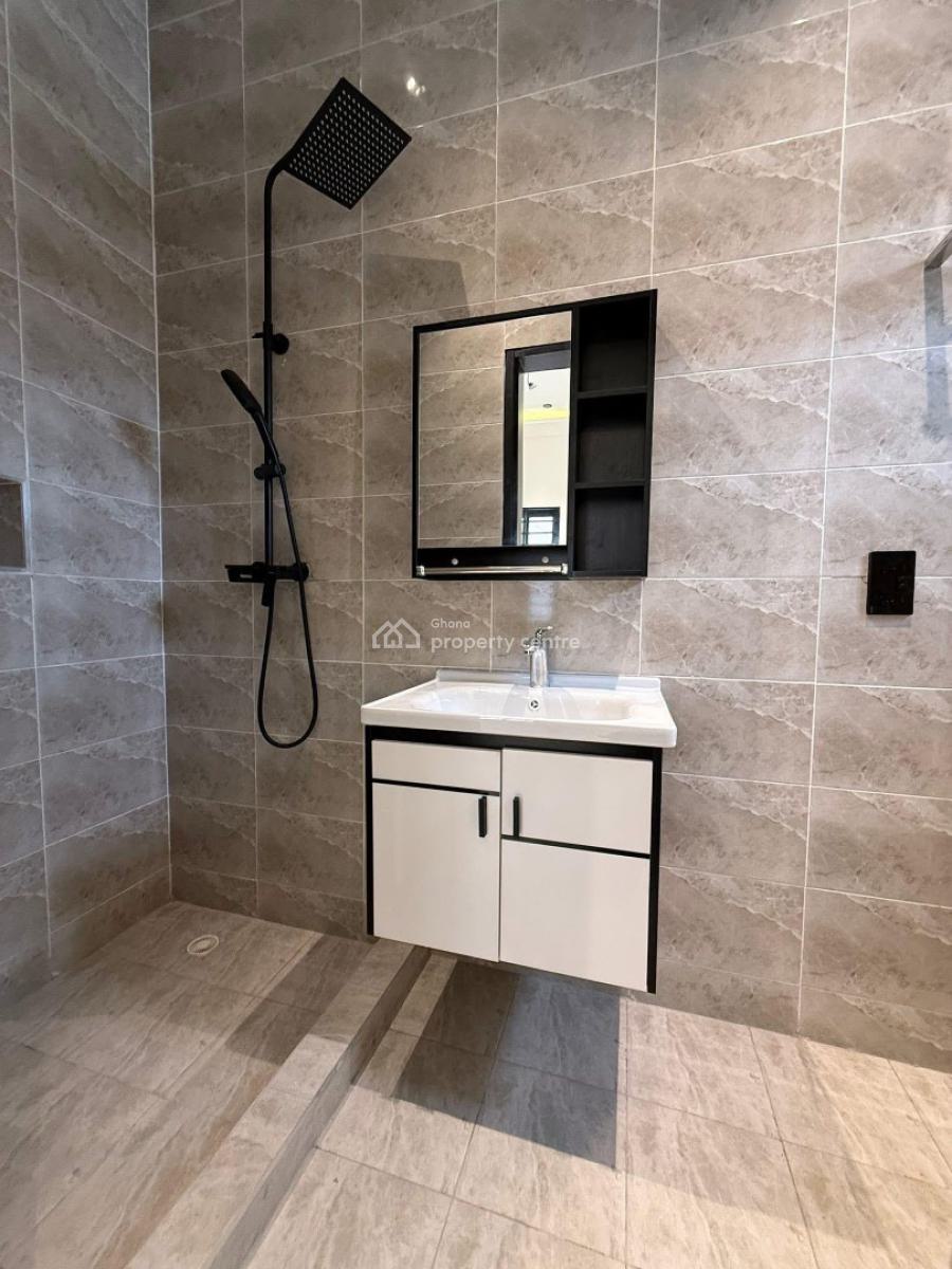 Executive 3 Bedroom, Ashaley Botwe, Adenta Municipal, Accra, House for Sale