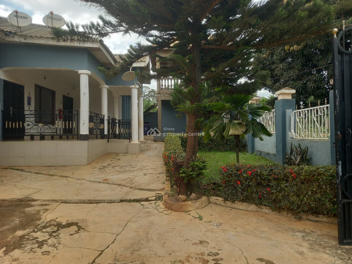Guest House  ( Operational), Kodie Apagya, Near Kronum Afrancho., Kumasi Metropolitan, Ashanti, Hotel / Guest House for Sale