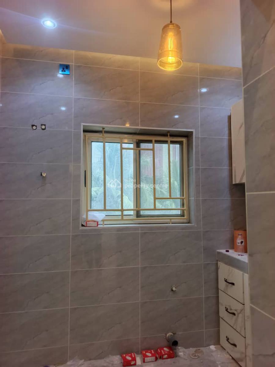 One Bedroom Self Contain Apartment, Tse Addo Round About, Tse Addo, Accra, Mini Flat for Rent