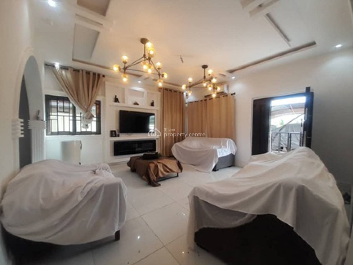Furnished 3 Bedroom with Spacious Compound in a Good Location., Sasabi, Oyibi, Accra, Detached Bungalow for Sale