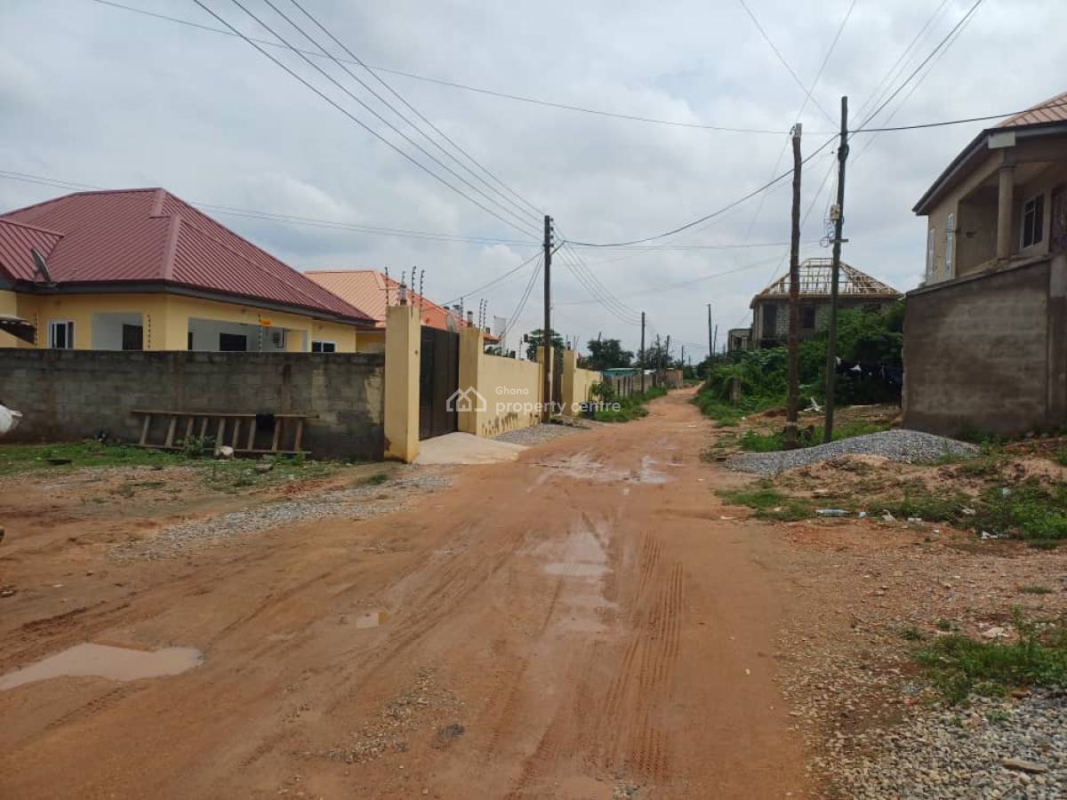 Tantra Hill Roundabout 1 Plot of Land, Roundabout, Achimota, Accra, Land for Sale