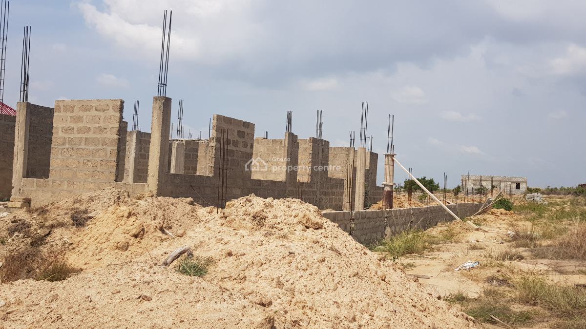 Own to Build - Avenue 302, Ahotor Junction, Prampram, Ningo Prampram District, Accra, Mixed-use Land for Sale