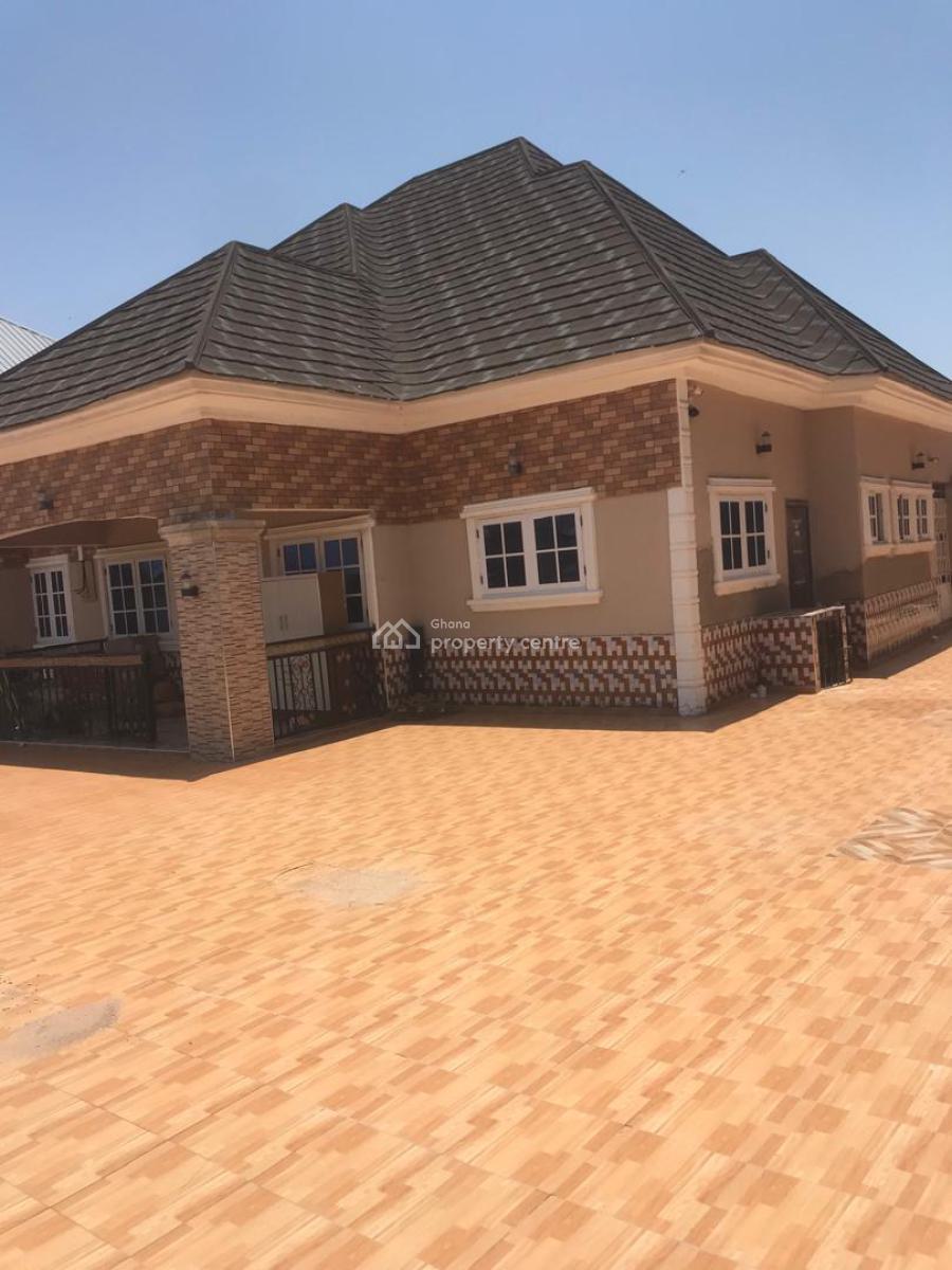 Registered 5brm House @ Kasoa, Opeikuma, Awutu-senya East, Central Region, House for Sale