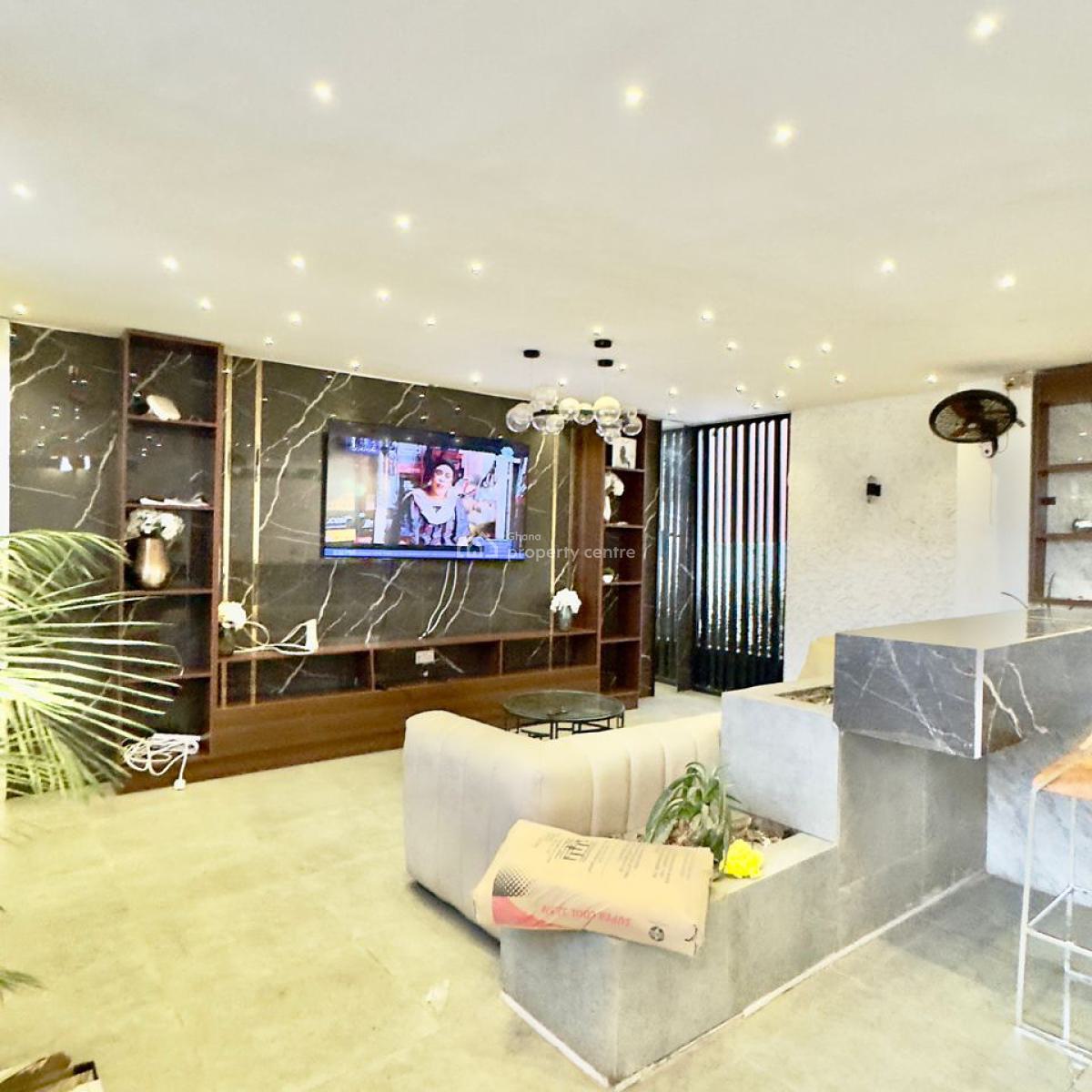 Executive 5-bedroom, Cantonments, Accra, House for Sale