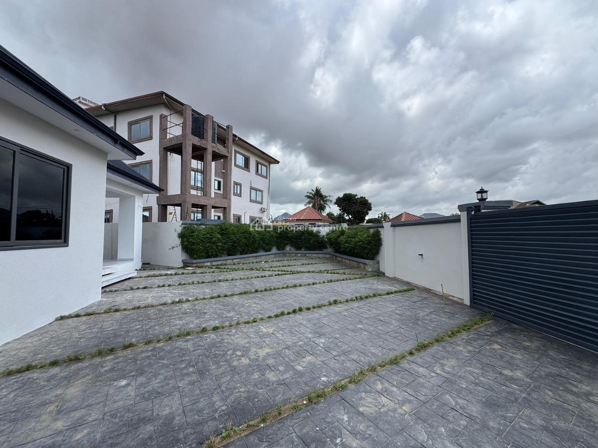 Executive 3 Bedroom, Ga East Municipal, Accra, House for Sale
