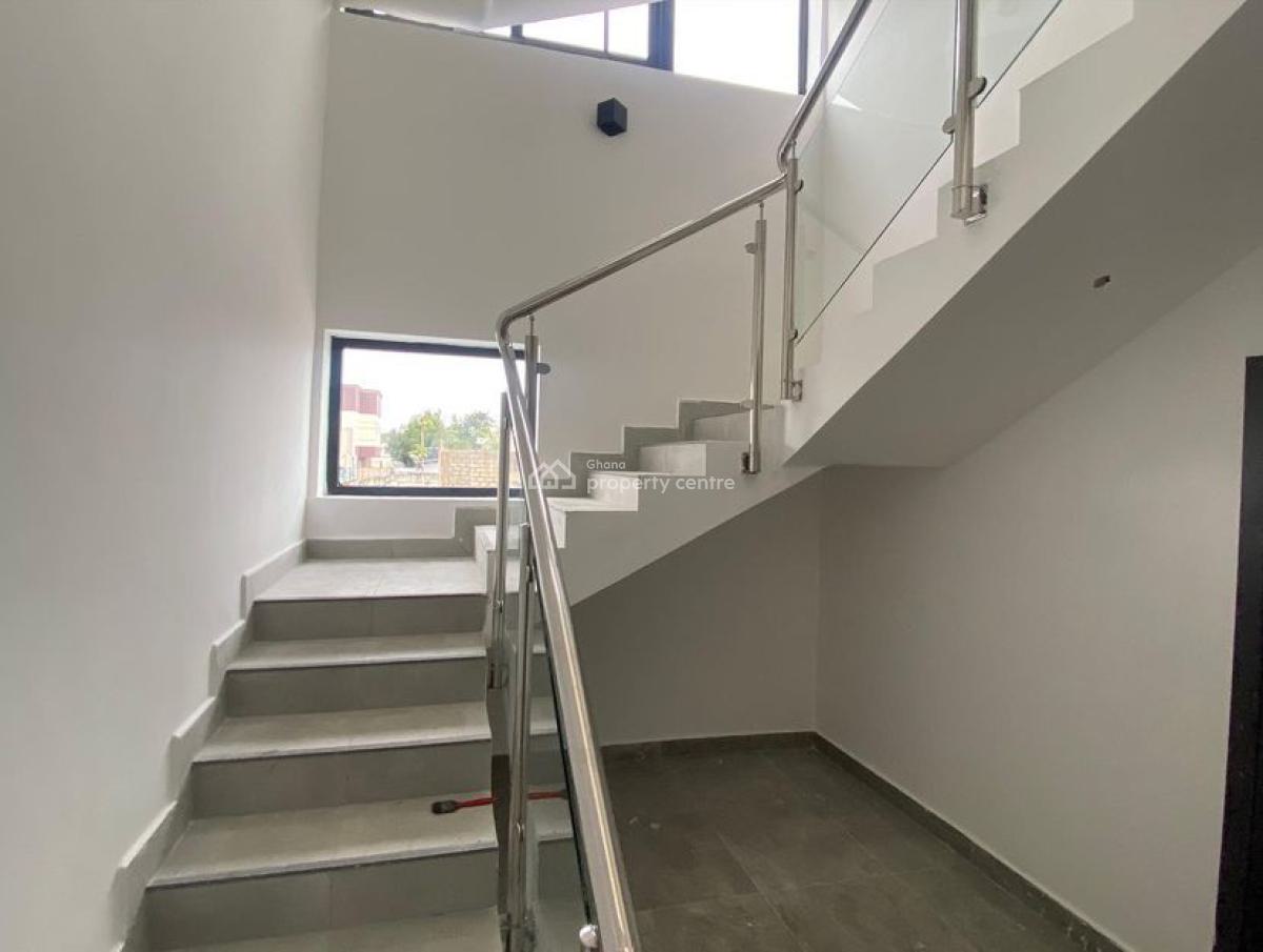 Detached 4 Bedroom Duplex in a Gated Community, Cantonments, Accra, Detached Duplex for Rent