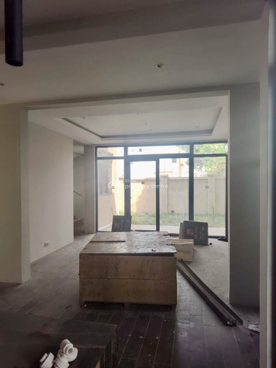 3 Bedroom Townhouse in a Gated Community, North Labone, Accra, Townhouse for Rent