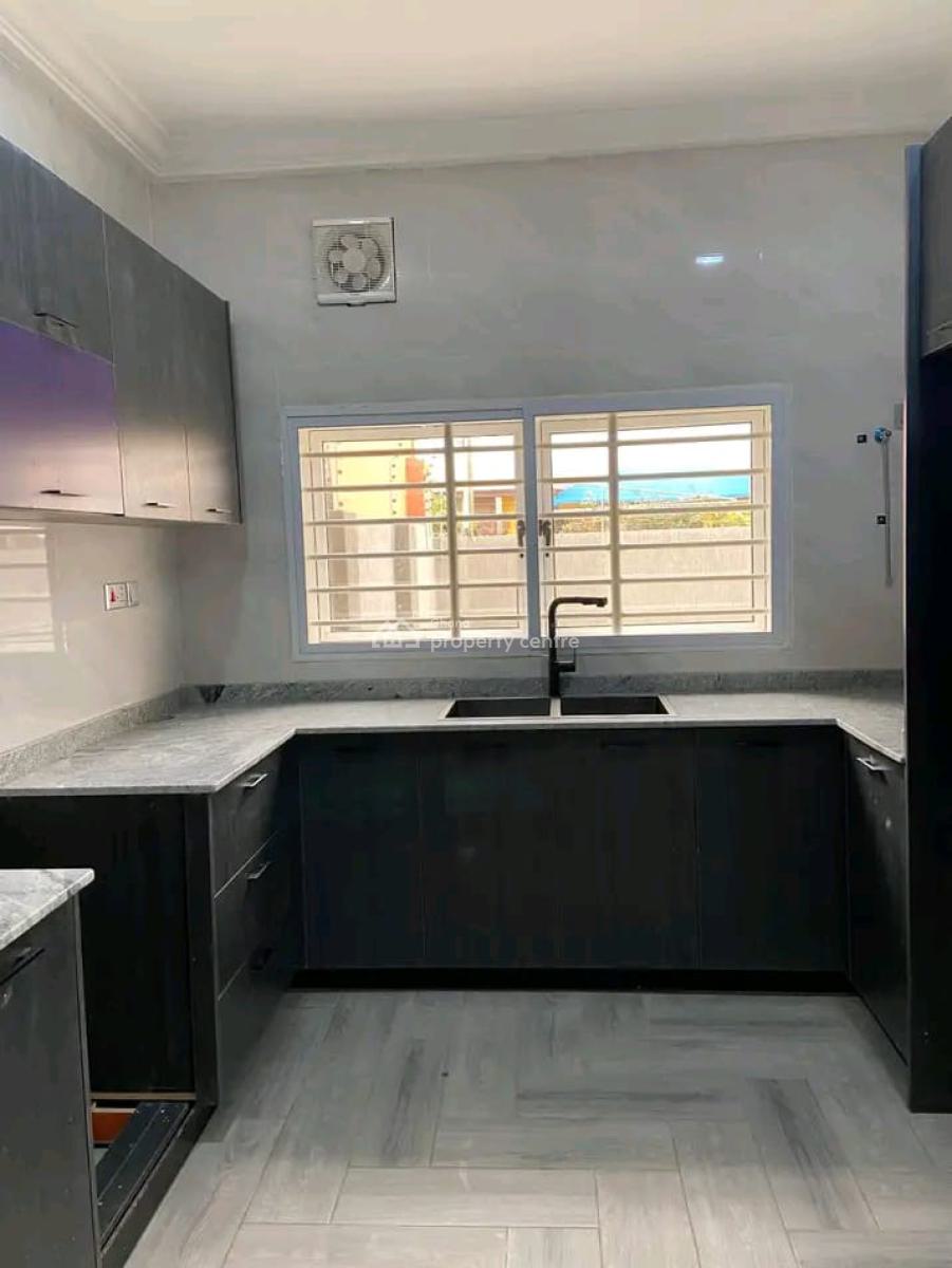 Executive 3-bedroom Apartment @ Spintex, Spintex, Accra, Apartment for Rent