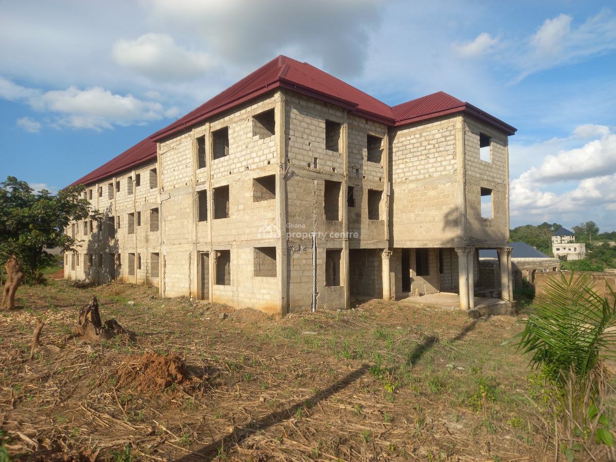 52 Bedrooms Hotel, Akropong Dabaa, Near Abuakwa., Kumasi Metropolitan, Ashanti, Hotel / Guest House for Sale