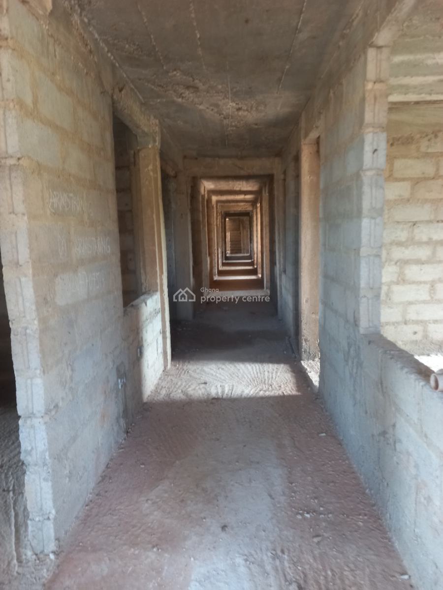 52 Bedrooms Hotel, Akropong Dabaa, Near Abuakwa., Kumasi Metropolitan, Ashanti, Hotel / Guest House for Sale