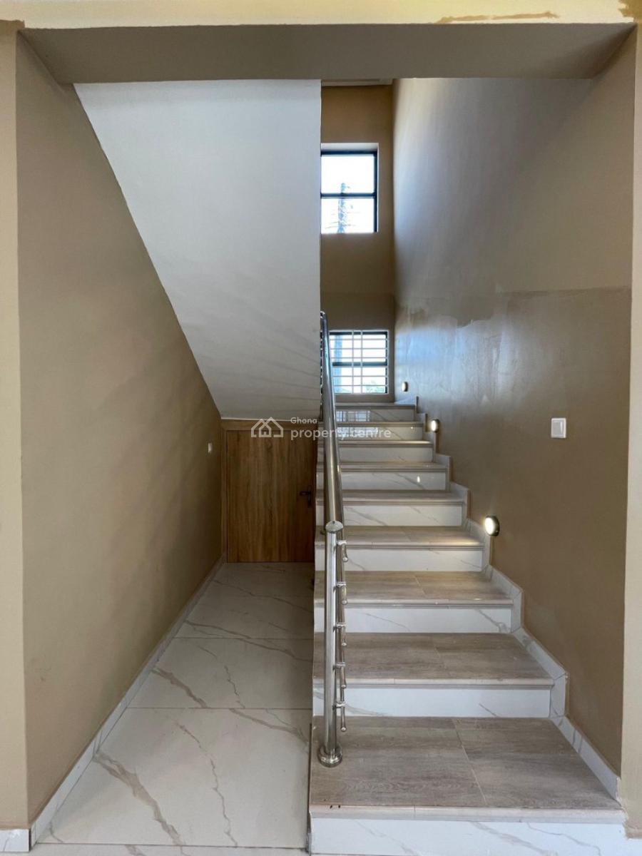 Affordable Luxury!   4 Bedroom Houses at Spintex, Accra., Spintex, Baatsonaa, Spintex, Accra, Detached Duplex for Sale