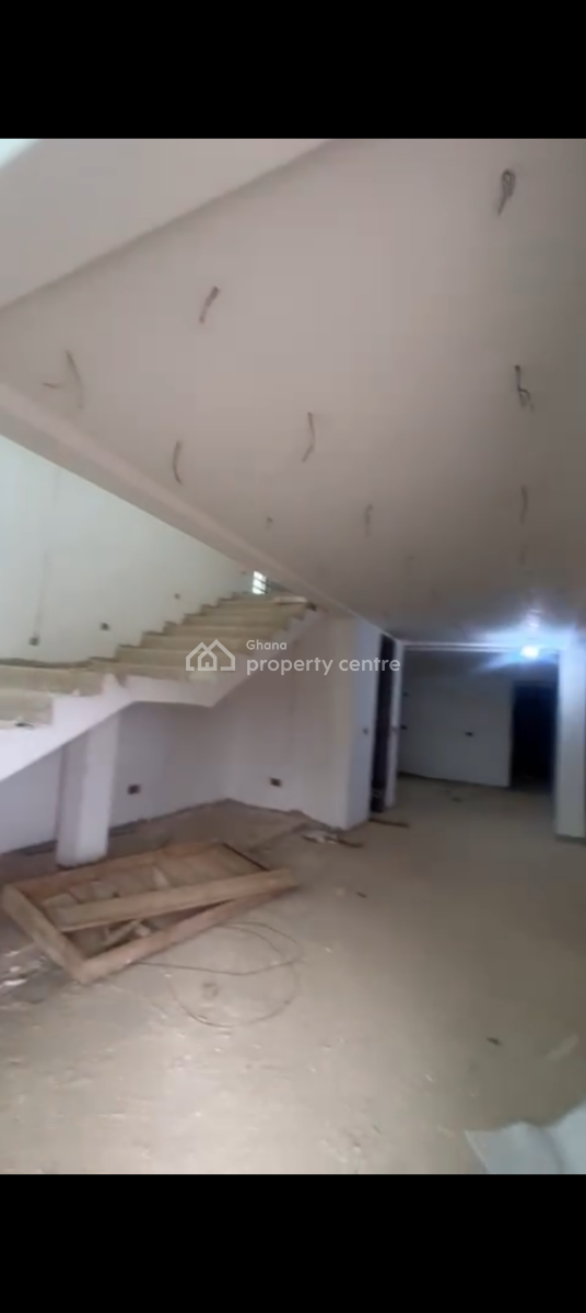Luxury 4-bedroom House, Community 26 Behind Affordable Housing, Tema, Accra, Townhouse for Sale