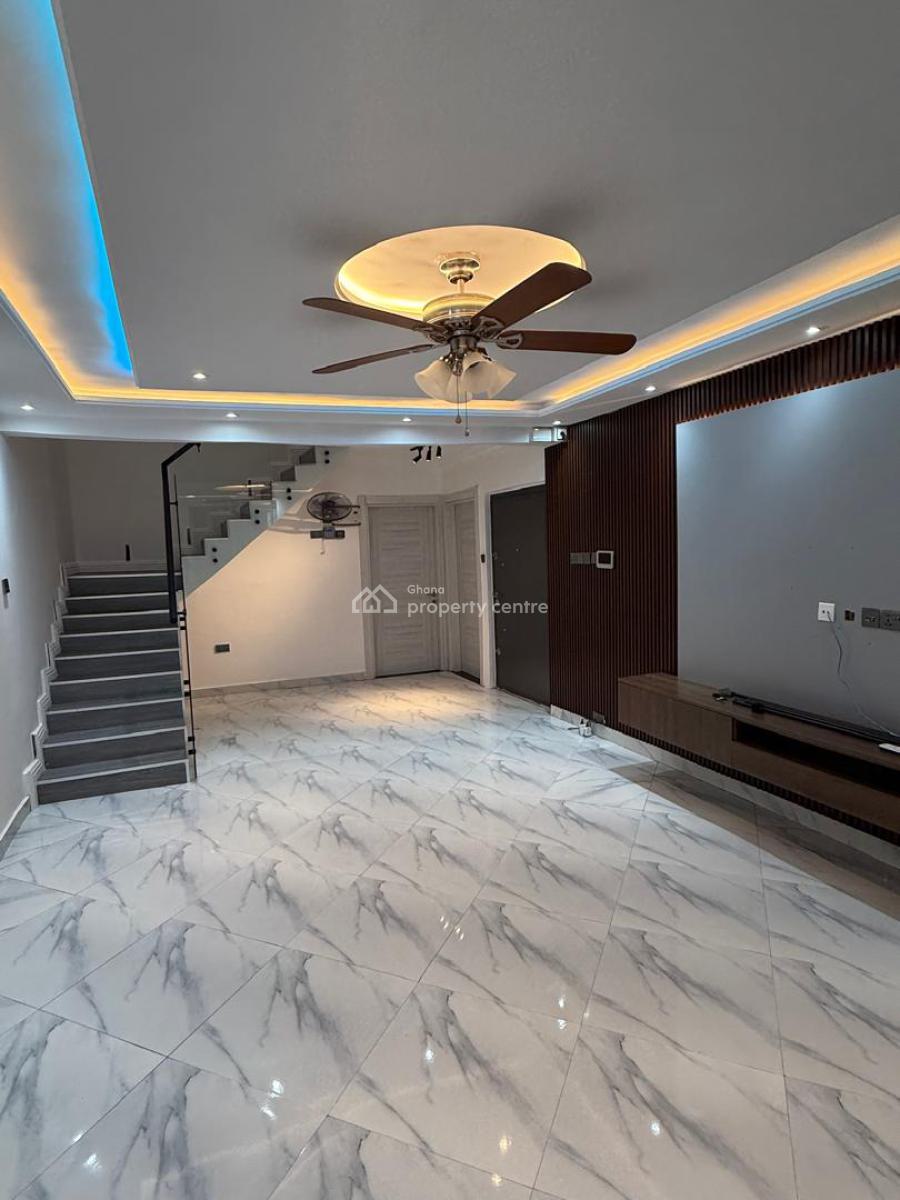 Executive 4 Bedroom, Ga East Municipal, Accra, House for Sale