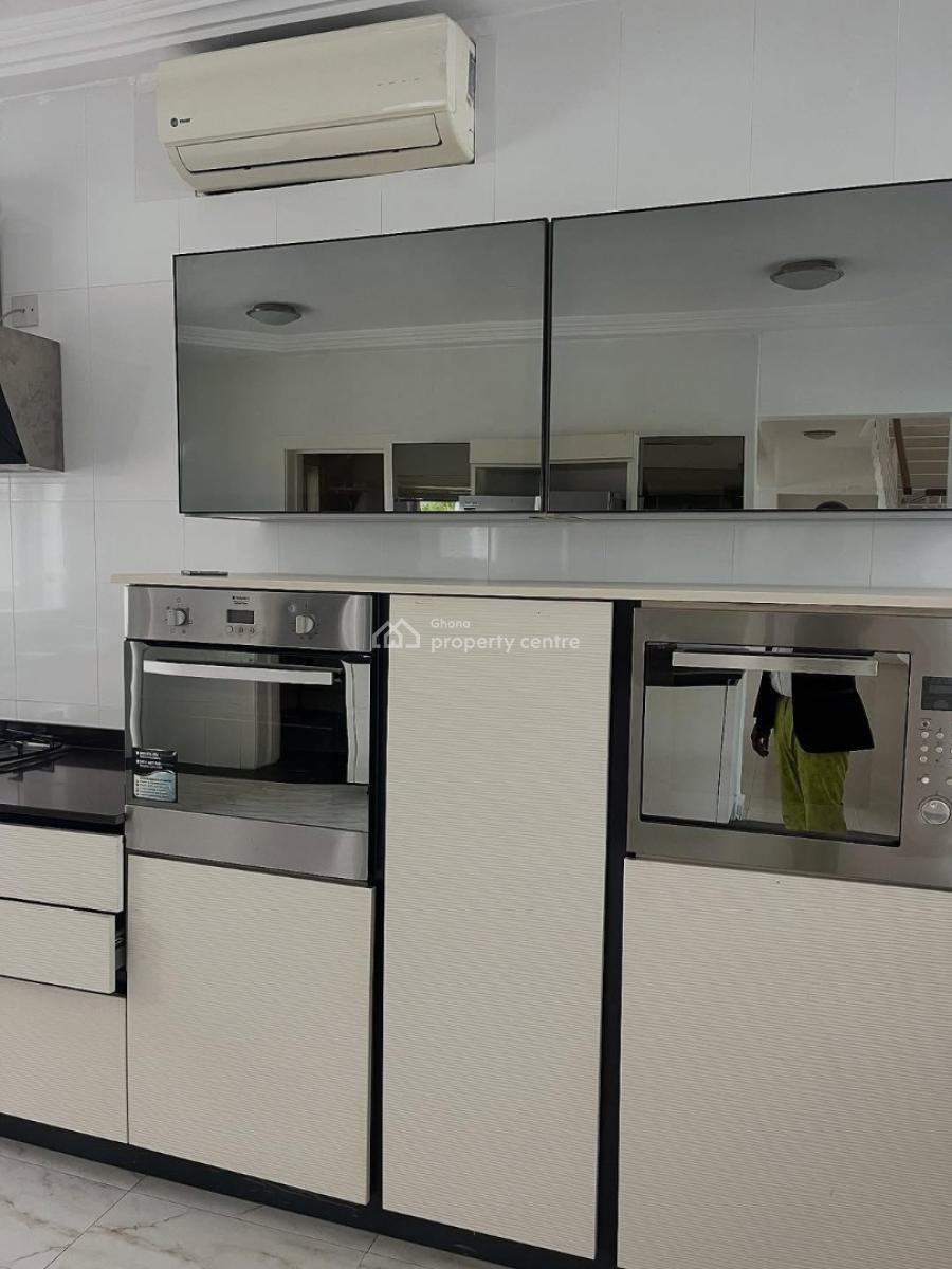 Executive 6 Bedroom, Airport Residential Area, Accra, House for Sale