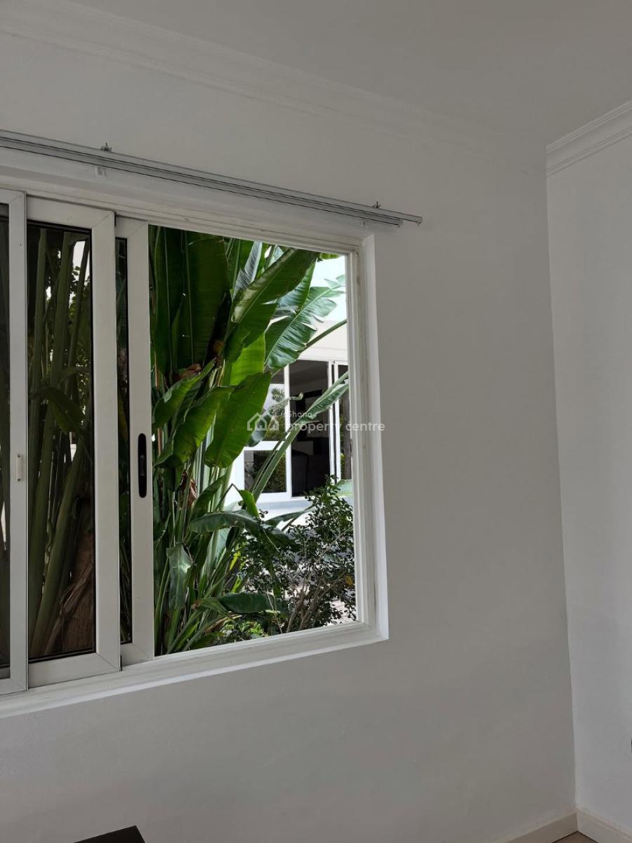Executive 6 Bedroom, Airport Residential Area, Accra, House for Sale