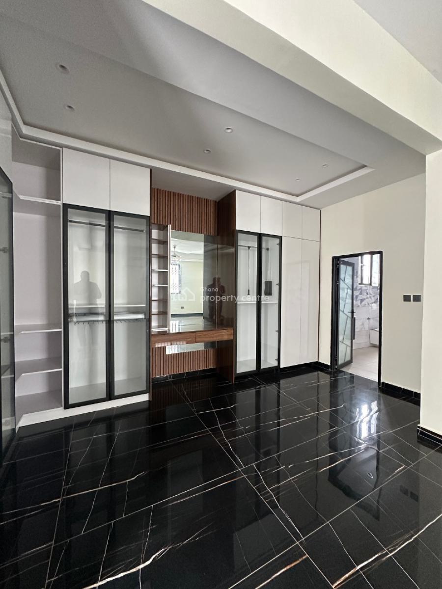 Executive 4 Bedrooms, Agbogbloshie, Accra, House for Sale