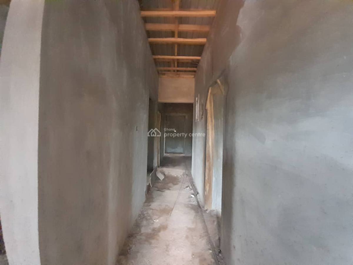 Semi-completed 3 Bedroom House with Attached Boys Quarters., Amrahia, Adenta Municipal, Accra, Detached Bungalow for Sale