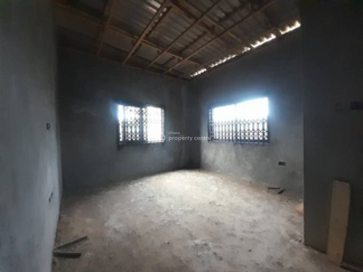 Semi-completed 3 Bedroom House with Attached Boys Quarters., Amrahia, Adenta Municipal, Accra, Detached Bungalow for Sale