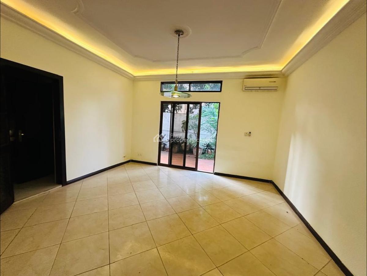 4 Bedroom at Cantonment, Cantonments, Accra, House for Sale