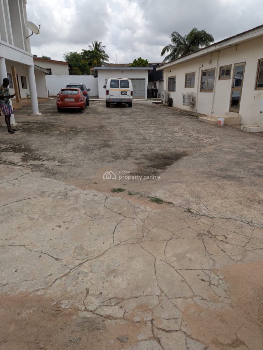 Abelemkpe Lincoln 6 Bdrms on 1 Acres, Abelemkpe, Abelemkpe, Accra, House for Sale