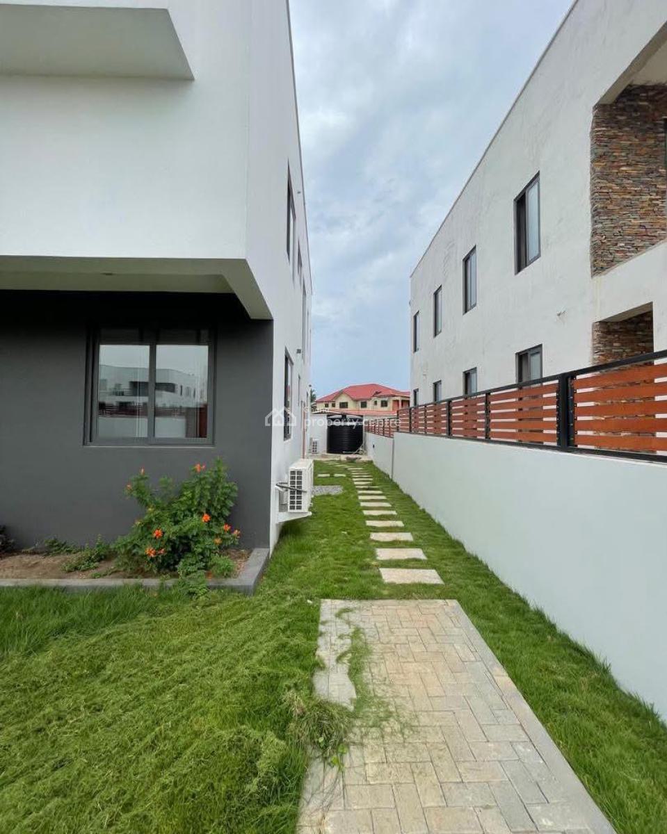 Executive 4-bedroom, Tse Addo, Accra, House for Rent
