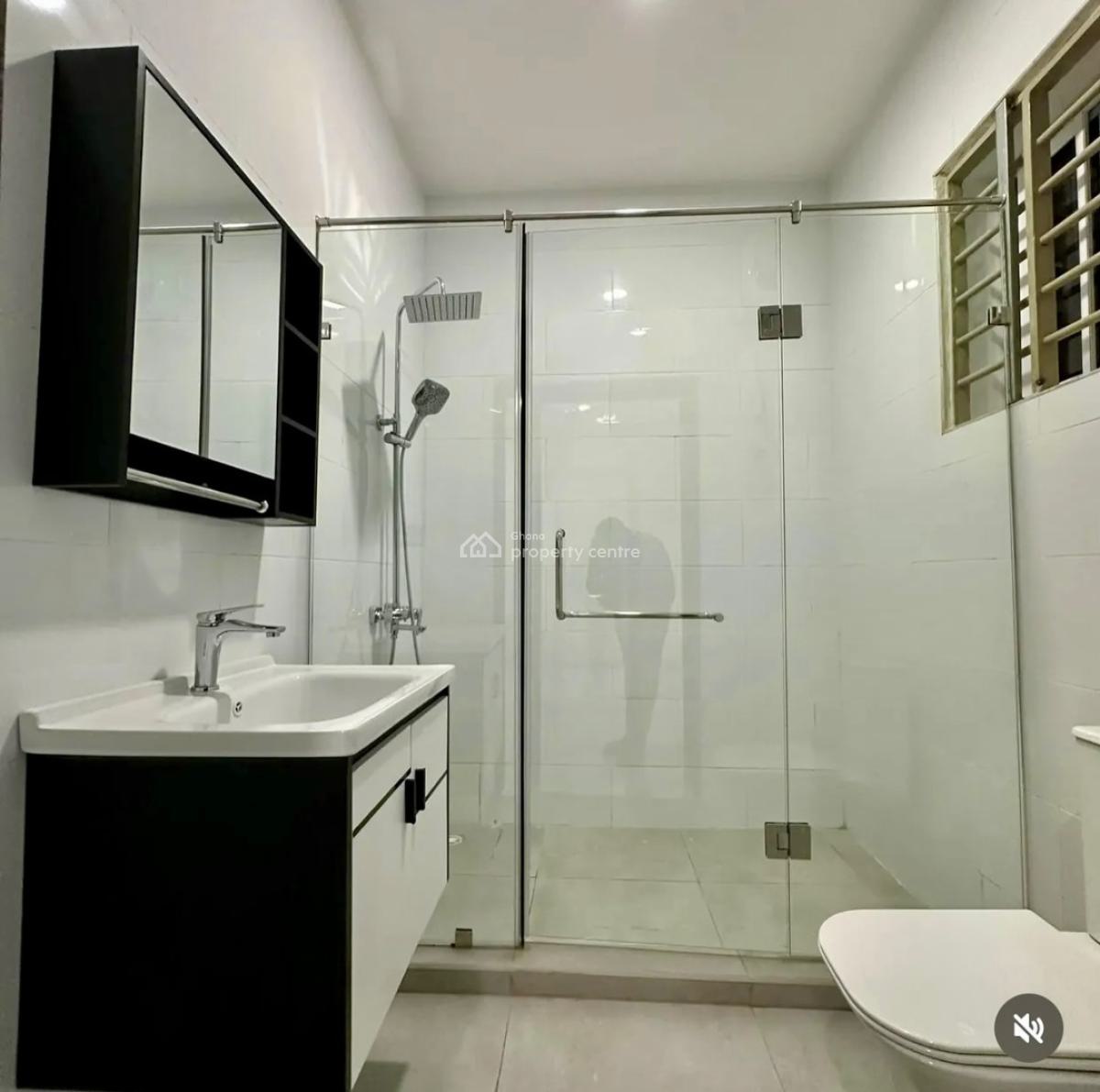 Executive 4 Bedrooms, Ashaley Botwe, Adenta Municipal, Accra, House for Sale