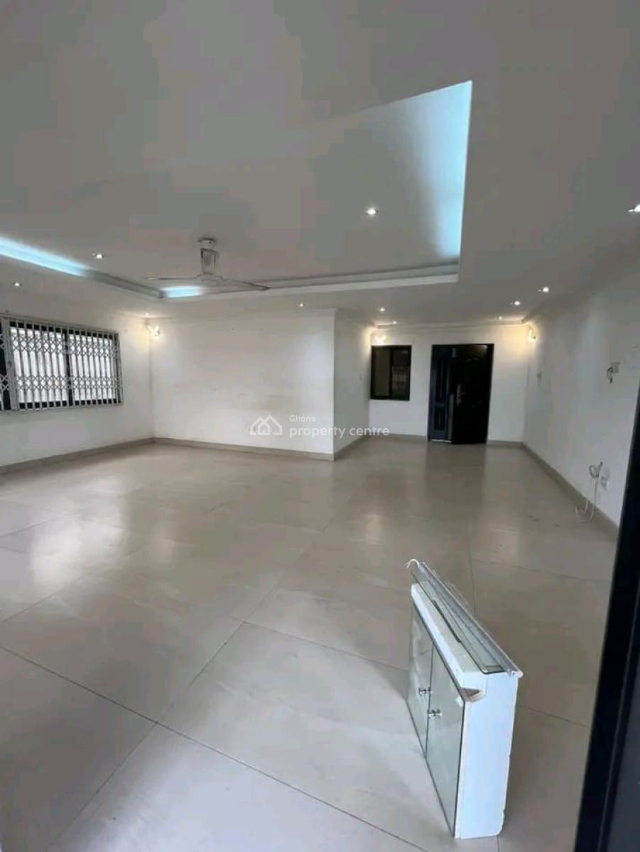 Spacious 4-bedroom House @ Tesano, Tesano, Accra, House for Rent