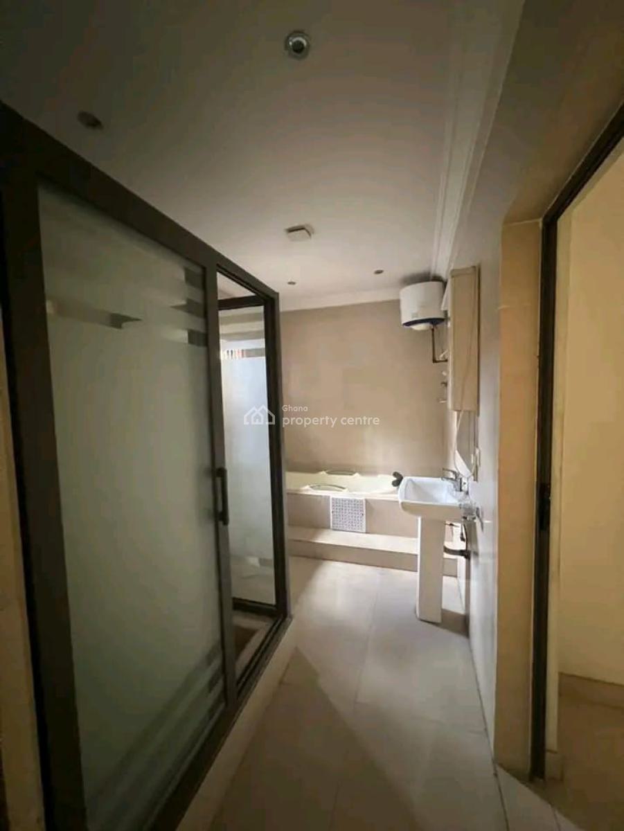 Spacious 4-bedroom House @ Tesano, Tesano, Accra, House for Rent
