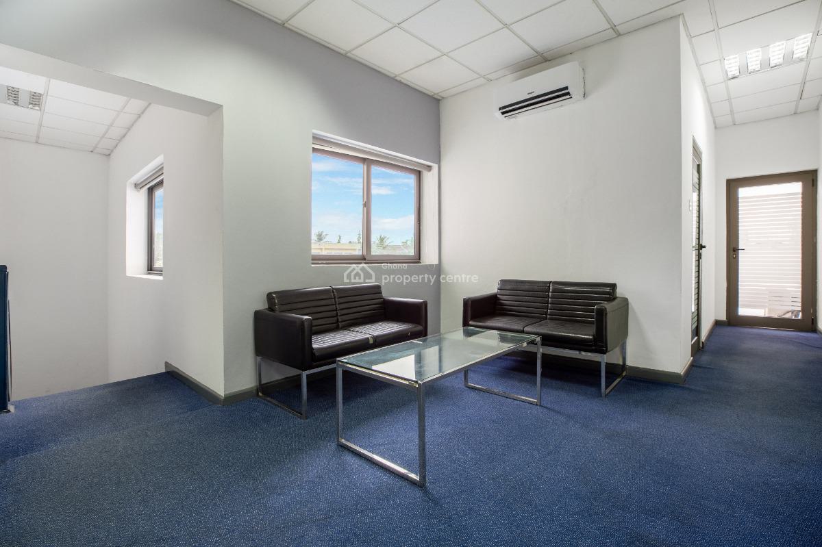 Open Plan Office Space for 10 Persons in Regus Airport Residential Are, 19 Kofi Annan Street, Airport Residential Area, Accra, Office Space for Rent