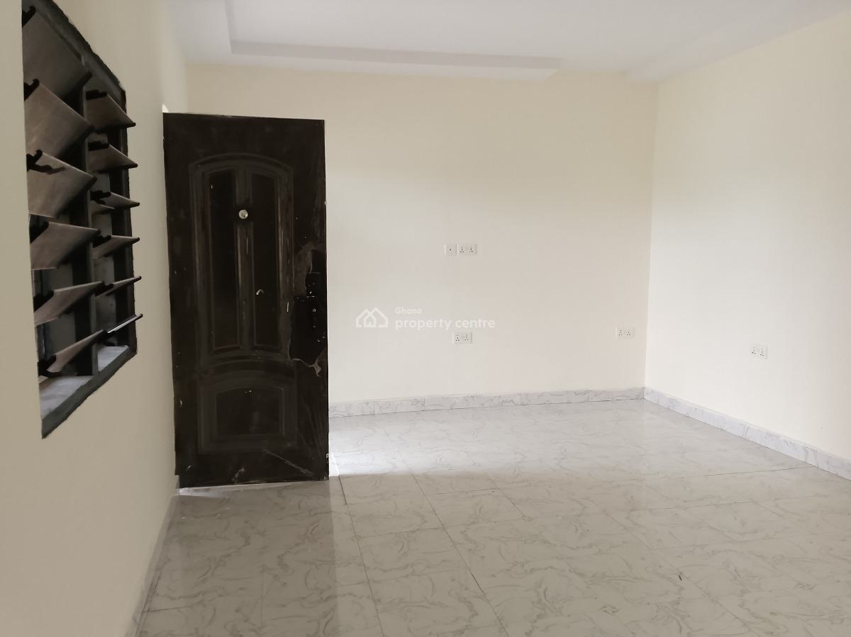 a Spacious, Self-contained Single Room, Mantukwa, Sunyani Municipal, Brong Ahafo, Single Room Self Contained for Rent