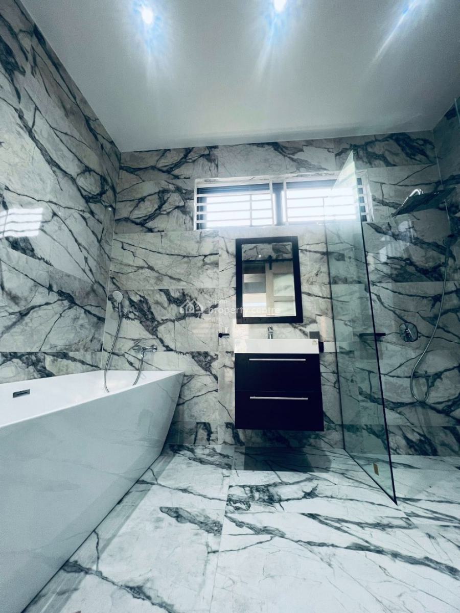 Executive 4 Bedrooms, Ashaley Botwe, Adenta Municipal, Accra, House for Sale