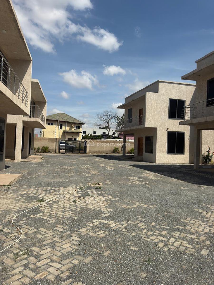 Executive 3 - Bedroom, Ashaley Botwe, Adenta Municipal, Accra, House for Sale