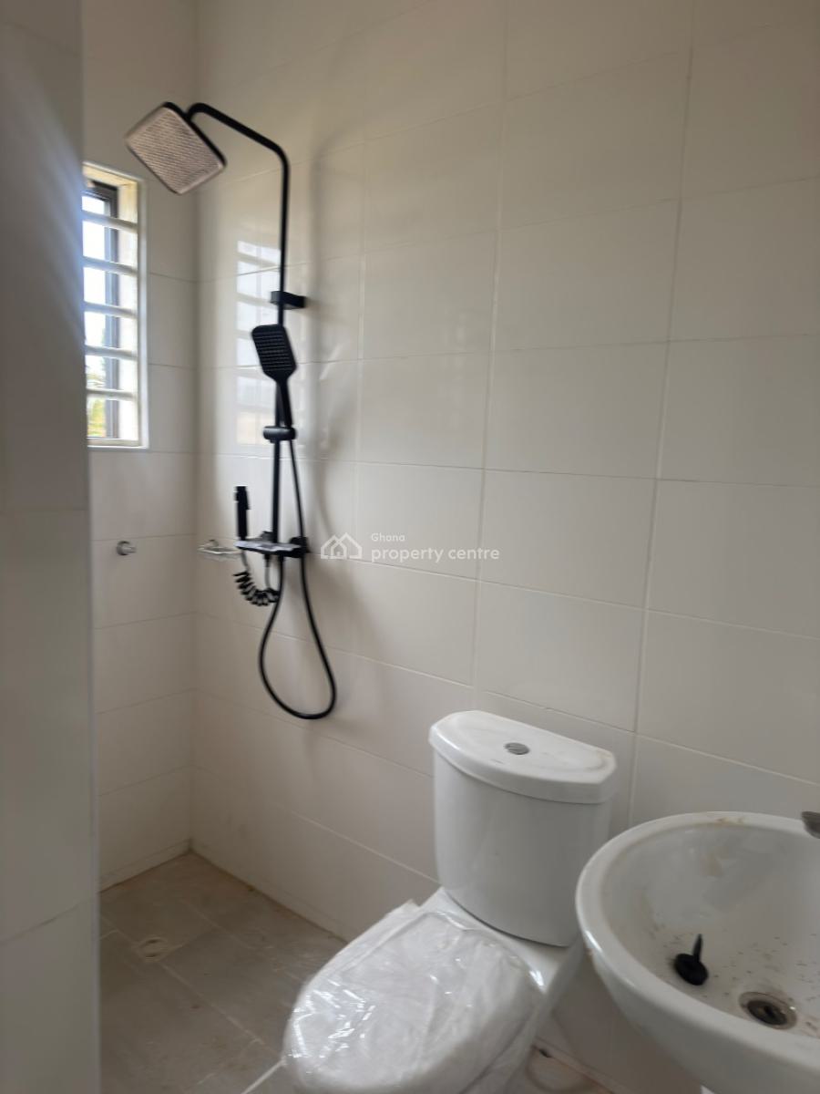 Executive Semi Furnished 3 Bedrooms S, Baatsonaa, Spintex, Accra, House for Sale