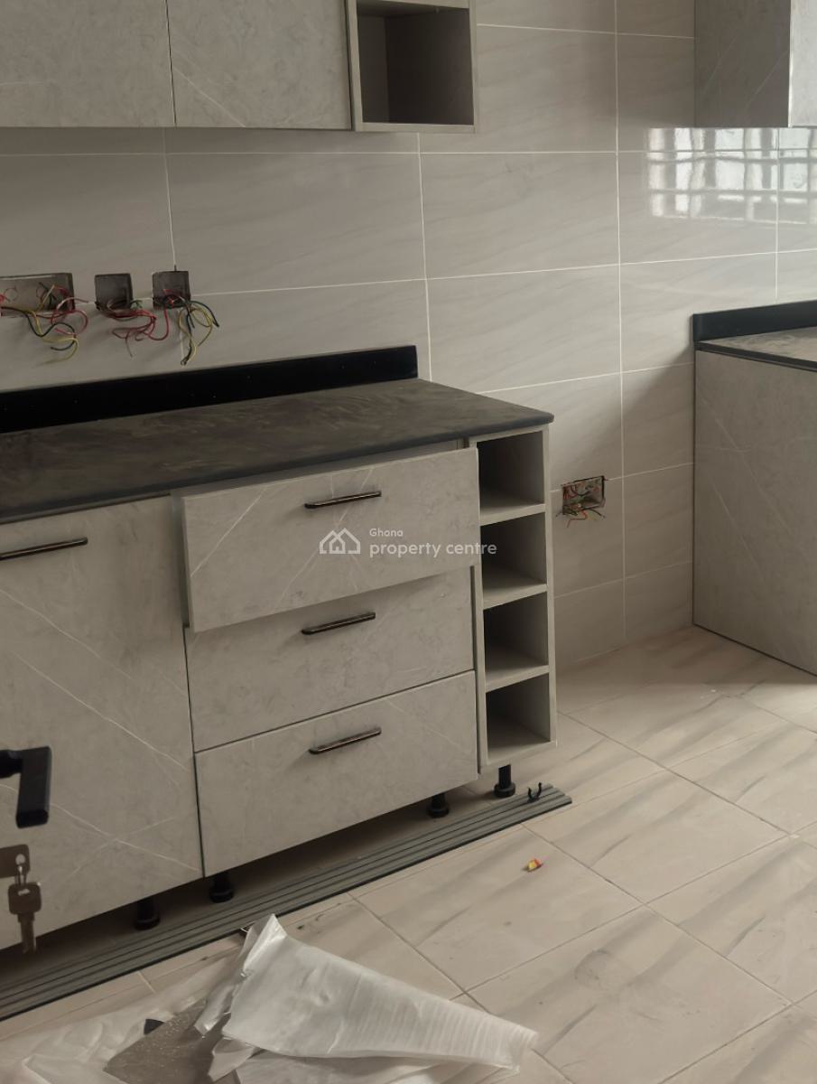 Executive  Semi Furnished 3 Bedrooms, Spintex, Accra, House for Sale