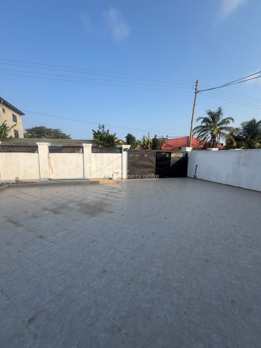 Executive  Semi Furnished 3 Bedrooms, Spintex, Accra, House for Sale