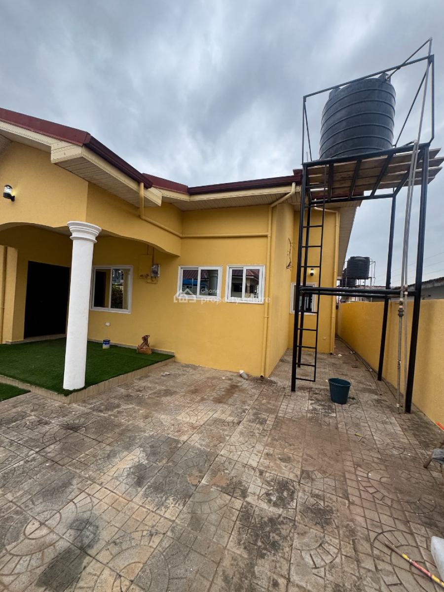 Executive All En-suite 3 Spacious Bedrooms, Spintex, Accra, House for Rent